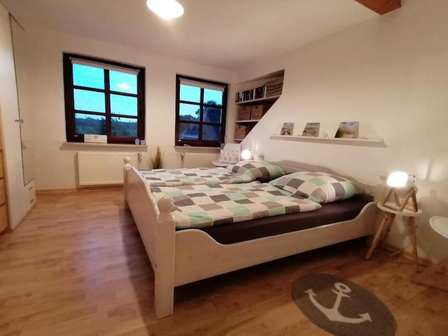 Ferienwohnung Fernblick Osdorf Bagian luar foto